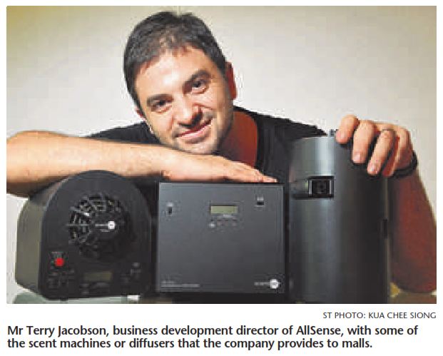 Sunday Times talks Scent in Singapore Shopping Malls